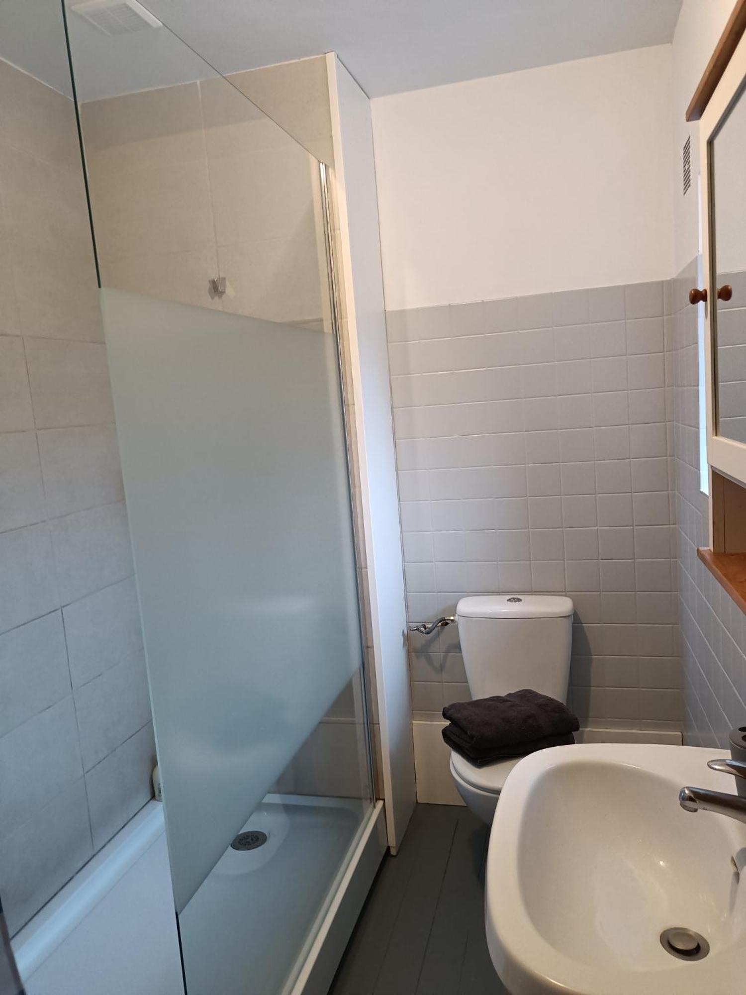 Ille Flottante, Maison Eclusiere Et Hebergements Insolites Sur Le Canal Hédé Eksteriør billede